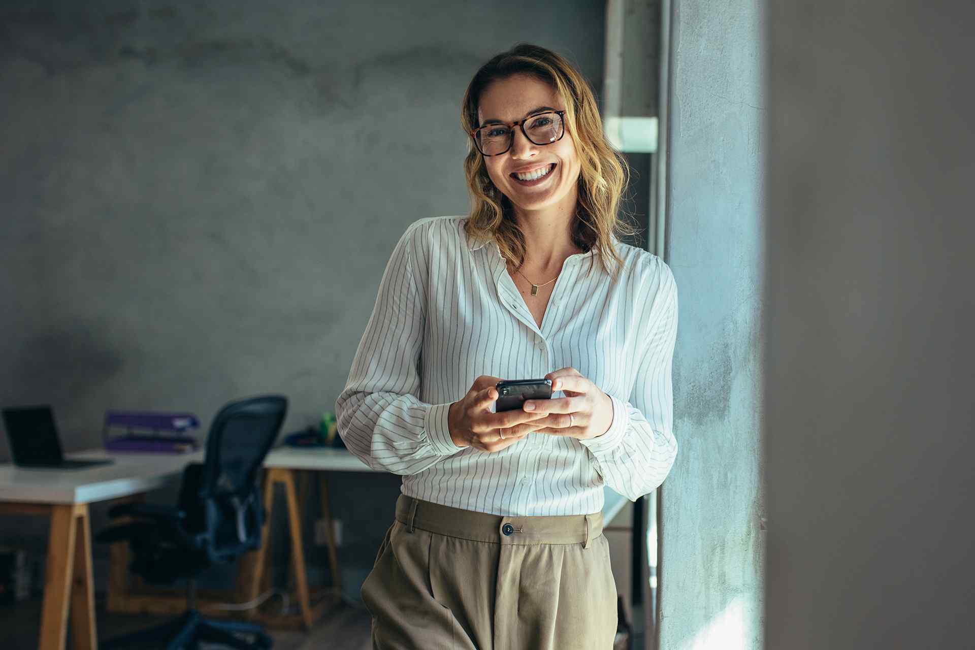 https://www.hasteninfotech.com/wp-content/uploads/2020/09/fluid_hero_08.jpg